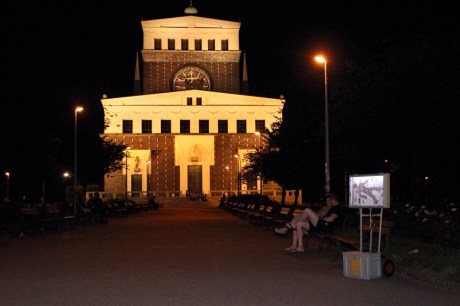 installation “1-0-0 (antidepressants are cool)” at the Ukradená galerie